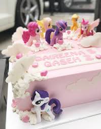 The first toys were developed by bonnie zacherle, charles muenchinger, and steve d'aguanno. Kek My Little Pony My Little Pony Cake Prettysmallbakery