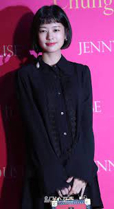She made a splash with her acting. í¬í†  ìˆì»· ì •ì†Œë¯¼ ë§ˆí‹¸ë‹¤ ì½˜ì…‰íŠ¸ë¡œ ì¤'ì•™ì¼ë³´