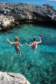 Being In A Relationship Doesn T Require Losing Your Identity Cliff Diving Travel Adventure