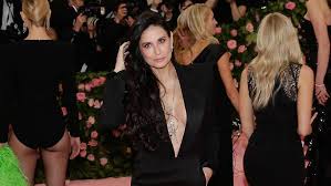 Demi moore, whose new memoir is inside out.credit.ramona rosales for the new york times. Flotte Dreier Fur Ashton Kutcher Demi Moore Enthullt Bettgeschichten N Tv De