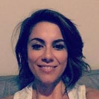 Lindsay Raynor's Instagram, Twitter & Facebook