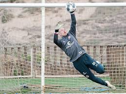 Ceo, and former goalkeeper, oliver kahn also spoke of his sorrow: Muller Ist Weg Brodersen Will Weg Diese Torhuter Kommen Jetzt Fur St Pauli In Frage Mopo
