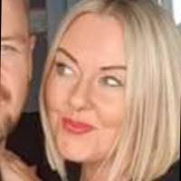 Kerry Erb's Instagram, Twitter & Facebook