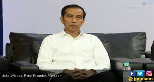 54,293 likes · 17 talking about this. Pak Jokowi Jangan Pilih Menteri Muda Karena Kekuatan Bapaknya Jpnn Com