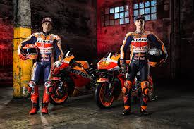 He crashed out on the first lap of the following race in jerez after his bike's exhaust system broke, but he once again reached the podium in france, and two weeks. Motogp Pol Espargaro Reassures Marquez Honda Is A Podium Bike Gpone Com