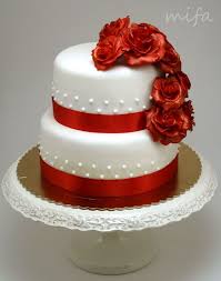 Two Tier Cake With Red Roses Birthday Cakes Ruby Wedding Cake 40th Anniversary Cakes Two Tier Cake