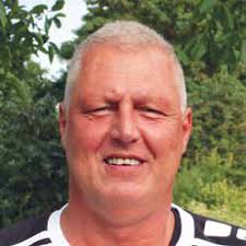 Trainingszeiten & Kontakt