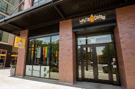 We offer varied opportunities for office coffee programs, grocery stores, and other special occasions. Philz Coffee Announces Opening Date For Hyde Park Chicago Shop Eater Chicago