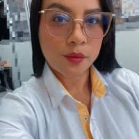 20+ perfiles de «Ana Casanova»