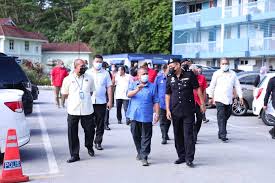Sebuah pekan yang terletak di daerah padang terap, kedah darul aman. Meninjau Daerah Batang Padang Yang Dikenakan Pkpd