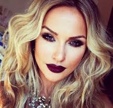 Chelsea Ochs's Instagram, Twitter & Facebook