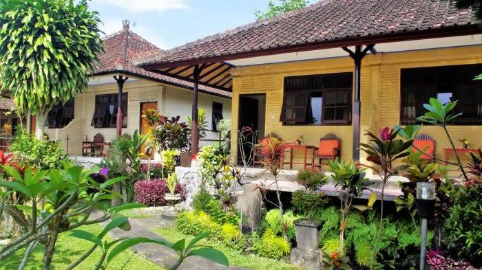 Hasil gambar untuk home stay"
