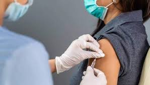 Torniamo alla normalità con i vaccini e pensando a tutti. Kdkim2cpxboqxm