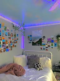 Pin By ˏˋ Xoush ˊˎ On Room Inspo 3 In 2020 Dreamy Room Neon Room Room Inspiration Bedroom