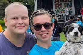 Lisa Mannes's Instagram, Twitter & Facebook