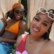 Zindy Davis (@zindy.davis) • Facebook