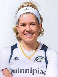 QU Women's Basketball Head Coach Tricia Fabbri Featured in the Hartford  Courant