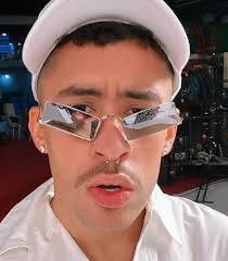 Submitted 3 days ago by viewsfromthereddit. Bad Bunny Wiki Bio Age Girlfriend Achievement Full Name And Albums