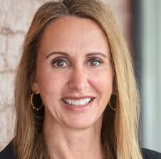 Yvette Puckett's Instagram, Twitter & Facebook