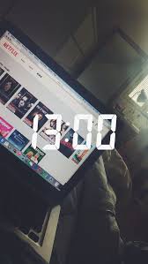 Apple Bed Cozy Gg Gossip Girl Mac Book Netflix Pll Summer Netflix Macbook Snapchat Images