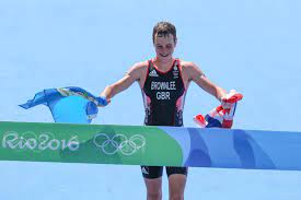 Alistair brownlee is a scott triathlete and gold medallist at the rio games 2016. Alistair Brownlee Taylor Spivey Und Ben Kanute Verpassen Olympia Nominierung Tri Mag De