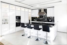 One of the first things homeowners look for when remodeling their kitchen is more space. The 5 Most Used Kitchen Interior Design In Uae 2021 Snaidero Uae