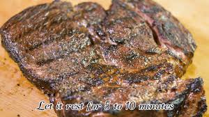 Apr 13, 2016 · salisbury steak has always been one of my favorite ground beef recipe so making it is a happy event. How To Cook A 2 50 Per Lb Chuck Steak That Taste Awesome Youtube
