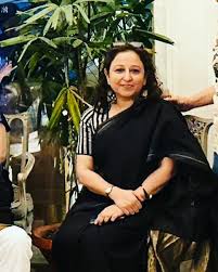 Rashmi Chowdhary (@rashmi_morethansaris) • Instagram photos and videos