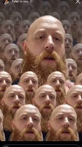 lannaloveslemmy Makin the dream work! 🙏 #chickenfriedsteakfingers  #eastender #teamwork #purplewalls #goldceiling 📷 @gigi.mall