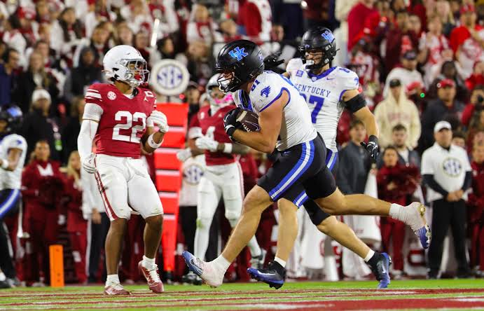 INSTANT REACTION to the Oklahoma Sooners' disappointing loss to the  Kentucky Wildcats | Tyler Jones | Facebook