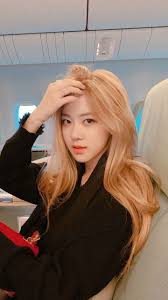 Blackpink Rose Popular Wallpaper Di 2020 Gaya Rambut Gadis Ulzzang Selebritas