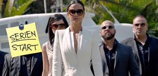 Action fans are probably familiar with her. Queen Of The South Thriller Serie Mit Alice Braga Startet Auf Netflix