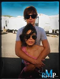 Since 2015 ❤️ 2005 • 2010 owner: Cool Couple Pictures Zac Efron Movies Zac Efron And Vanessa Zac And Vanessa