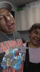 Yulay sorprende a doña Rosy #influencer #regalos #sorpresas