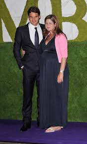 He met mirka federer (miroslava vavrinec) back in the year 2000, at the olympics in sydney. Roger Federer S Wife Pregnant Tennis Pro Wife Mirka Expecting Third Baby Hollywood Life