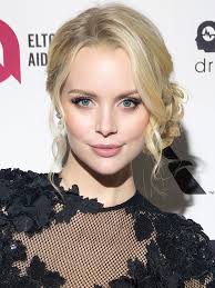 Nissan commercial actress 2021 / nissan commercial actress. Helena Mattsson Wikipedia