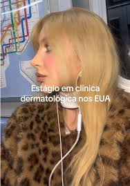 Mariana Trindade (@marianatrin_)