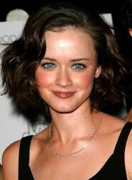 Alexis Bledel Hair Highlights Google Search Short Hair Styles Easy Thick Wavy Hair Thick Hair Styles