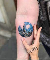 5 801 Me Gusta 16 Comentarios Tattooselection En Instagram Tattoo Artist Andrea M0rales Hogwarts Tattoo Harry Potter Tattoos Circle Tattoos