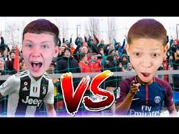 Маленький неймар vs маленький мбаппе / битва легенд. Kto Proigraet Idet Na Match Amkala V Durackoj Odezhde Viralstat