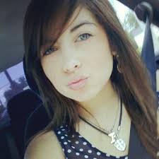 Curvy woman knows how to pleasure her man. Larissa Anahi Heyitslarissaaa Twitter