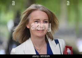 Liz Truss, International Trade Secretary, Women and Equalities, arrives  outside Number 10 Downing Street, London for a cabinet meeting. Wednesday  11/03/2020 Stock Photo