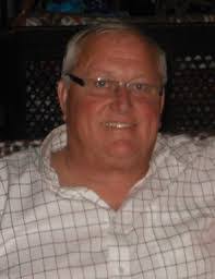 Dana Moen's Instagram, Twitter & Facebook