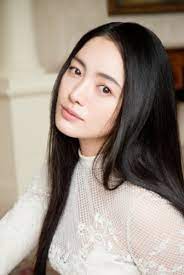 山口久美子老師走鐘？昔日黑長髮美女「仲間由紀惠」大發福，日本網友驚呼：這是誰？ JUKSY 街星