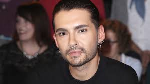 You do not talk about raya, so much so that the app punishes you for even taking screen grabs. Nicht Bekannt Genug Promi Dating App Lehnt Bill Kaulitz Ab N Tv De