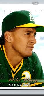 Public signing with 1989 world series champ