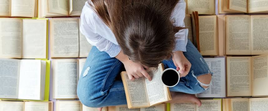 15 libros que deberías leer en la vida | Carné de Estudiante Internacional