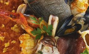 Cassolette De Poissons Et De Fruits De Mer Par Alain Ducasse Recette Cassolette De Poisson Poisson Fruits De Mer