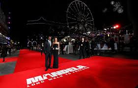 Mother, father, siblings, wife and kids. Idris Elba Starportrat News Bilder Gala De