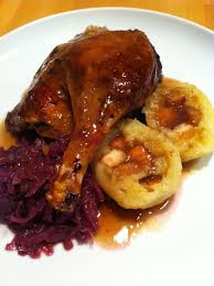 Ente Mit Knodel Und Blaukraut Entenbrust Rezept Rezepte Blaukraut